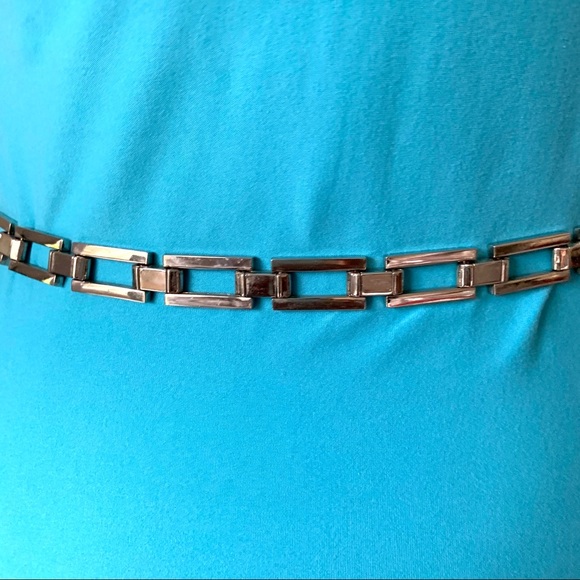 Geometric Silver Belt - Picture 4 of 4